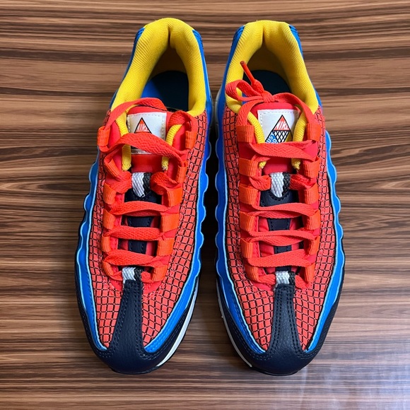 Nike Other - Nike Air Max 95 Crimson Blue